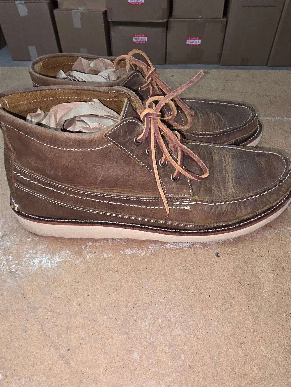 EasyMoc Scout Boot Mens 11D Crazy Horse Leather Viabram Christie Outsole